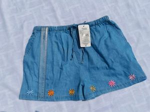 Cute Blue Embroidered Denim Shorts