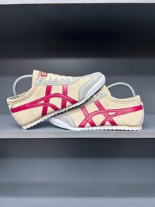 ONITSUKA tiger