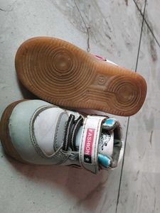 Cute White Sneakers