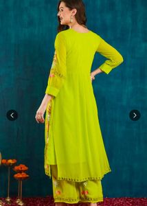 women geogratte embroidery kurti pant dupatta set