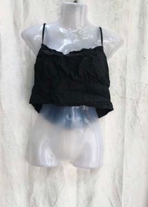 I. Chic Black Ruched Crop Top