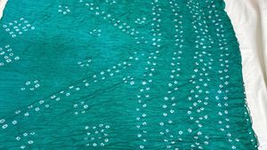 Green Bandhani silk Dupatta