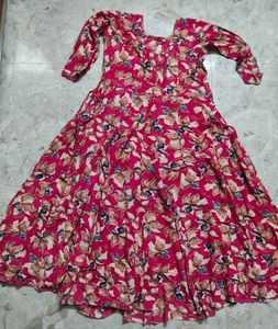 Flowy Pink Floral Ethnic Gown
