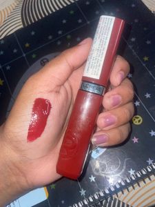 L'Oreal Paris Lipstick - 520 berry bordeaux Shade