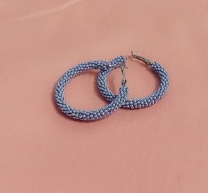 Beautiful Round Earings In Levender Color