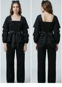Chic Black Square Neck Top