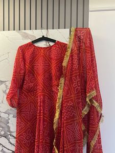Pure Bandhani Print Gown with Golden Dupatta