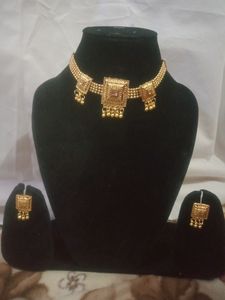 Golden Choker Set