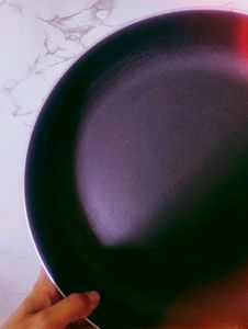 very big nonstick pan