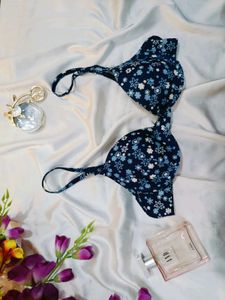 🇳🇿💫🎀Comfortable Light Blue Bra