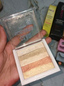 Combo Kit Of 12 Makeup Products