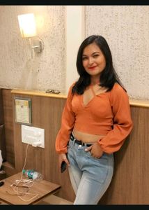 Stylish Peach Crop Top