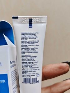 Johnson's Milk + Rice Lotion ( Free Oil Fre Moistu