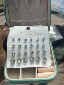 Roslynd Stud Earring Set