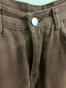 Brown Baggy Jeans