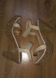 BEIGE Textured Wedge Sandals