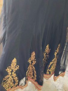 Elegant Black &amp; Gold Embroidered Kurta