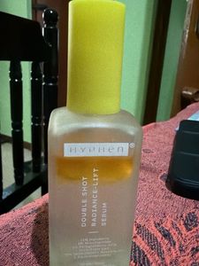 Hyphen Double Shot Radiance-Lift Serum