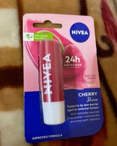 Nivea Cherry Shine Lip Balm 2