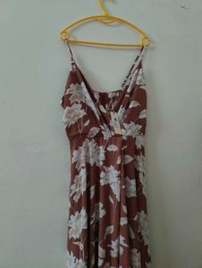 Gown With Little Damage Which Can Be Tailored