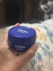 Nivea Creme Moisturizing Jar