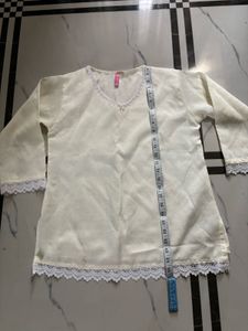 NewElegant Cream Kurta with Lace Trim