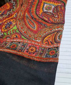Vibrant Paisley Print Scarf