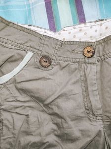 olive green cargo shorts