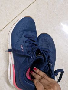 Navy Blue Skechers Sneakers