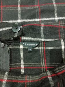 Black Checked Pockets Mini Skirt Size 34