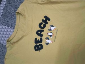 Cute Beach Bird Graphic Tee
