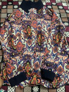Vibrant Paisley Print Collared Shirt