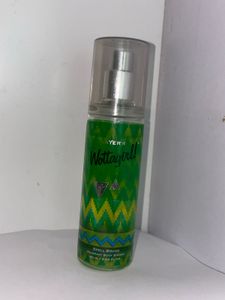 Layer'r Wottagirl Spell Bound Body Splash.NOT USED