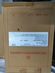 Brand New Aristocrat Textured Hard-shell Suitcase