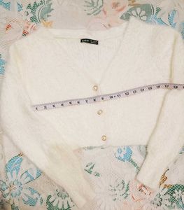 Fluffy WhiteCardigan super soft light w