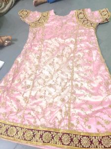 Elegant Pink Embroidered Kada Dupatta