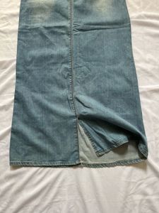 Light blue long denim skirt🌷