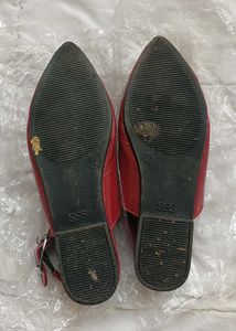 sss pointy red flats for women