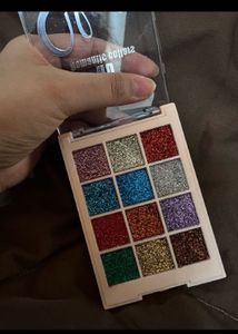 DoDo Girl 3D Diamond Eyeshadow Palette
