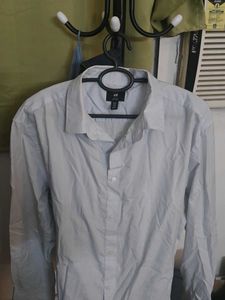 H&M Light Blue Dress Shirt