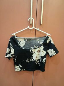 Black Floral Crop Top
