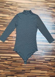 Mock Neck Slim Striped Body Suit