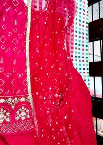 suit with skirt or dupata