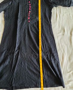 Elegant  Kurta with Pink Buttons