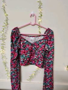 Floral Print Long Sleeve Crop Top