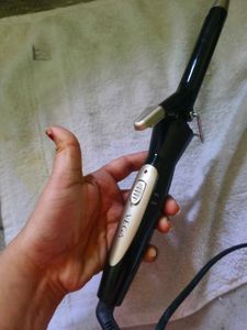 Vega Curling Iron