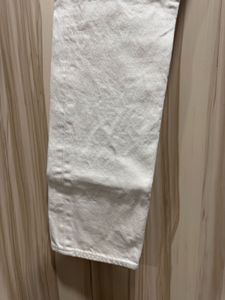Levi’s 501 Off White Straight Fit Unisex Jeans