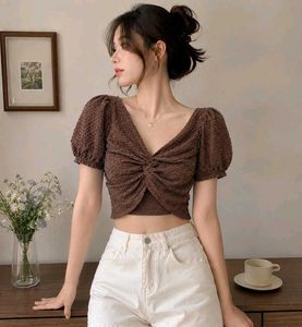 New with tag Chic Brown Puff Sleeve Crop Top