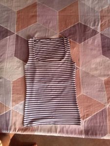 ZARA trendy tank top with square neck