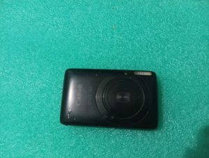 Canon IXUS 130 Digital Camera/digicam